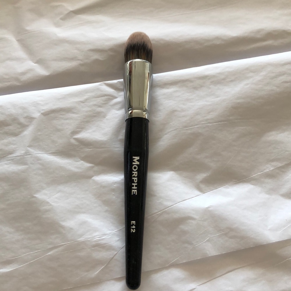 Morphe E12